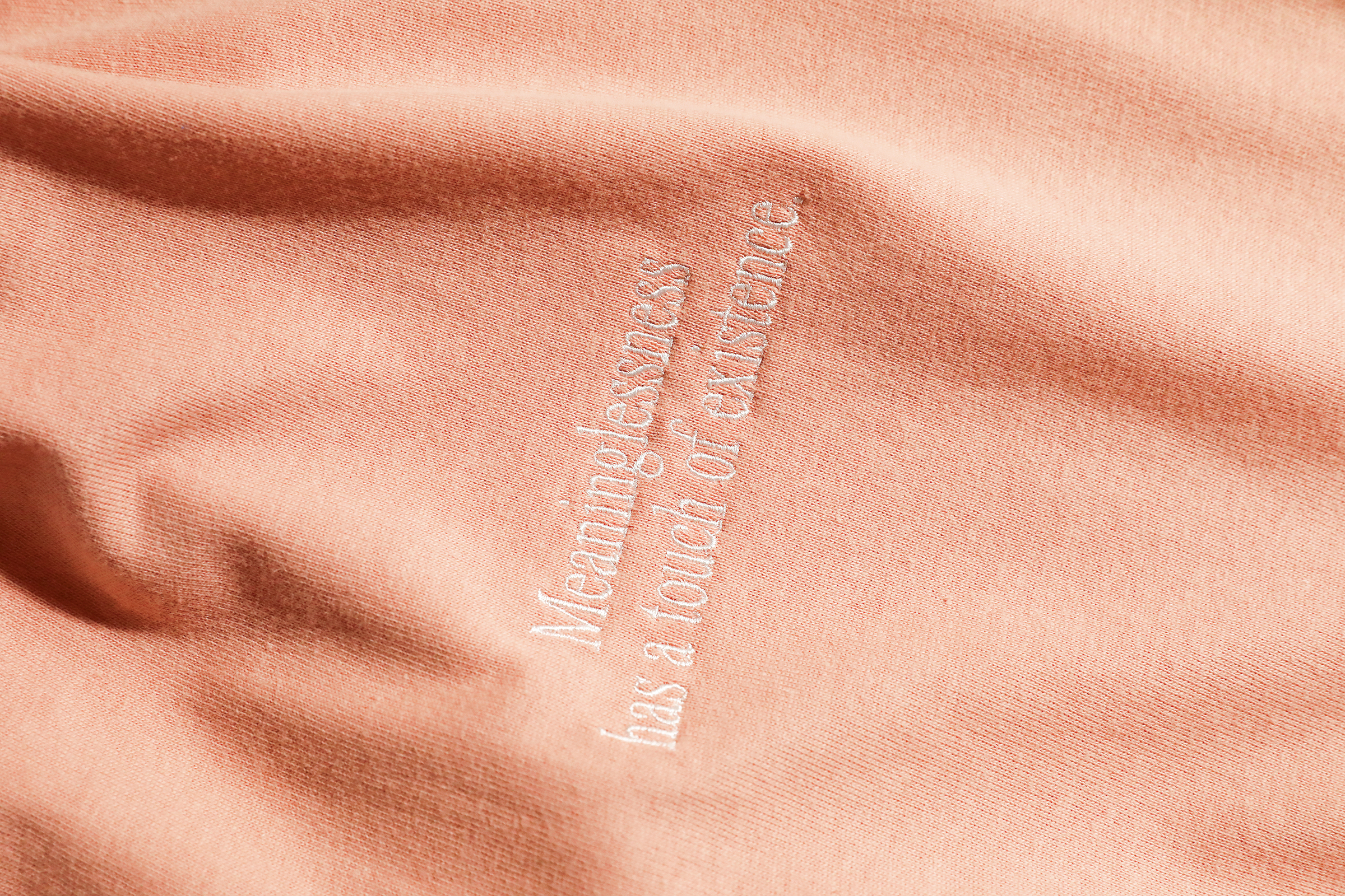 preTTy longsleeve-rib-00110（00110-CLL）の生地感（生地感）｜素材:綿100%｜5.6oz（190g/㎡）