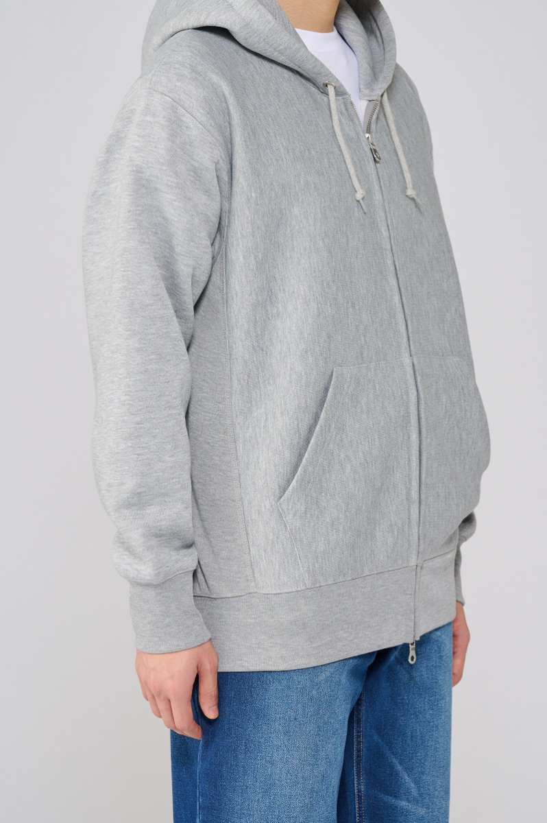 preTTy sweat-heavy-zip-00229（00229-FVZ）の生地感（生地感）｜素材:綿100%｜12.0oz（405g/㎡）