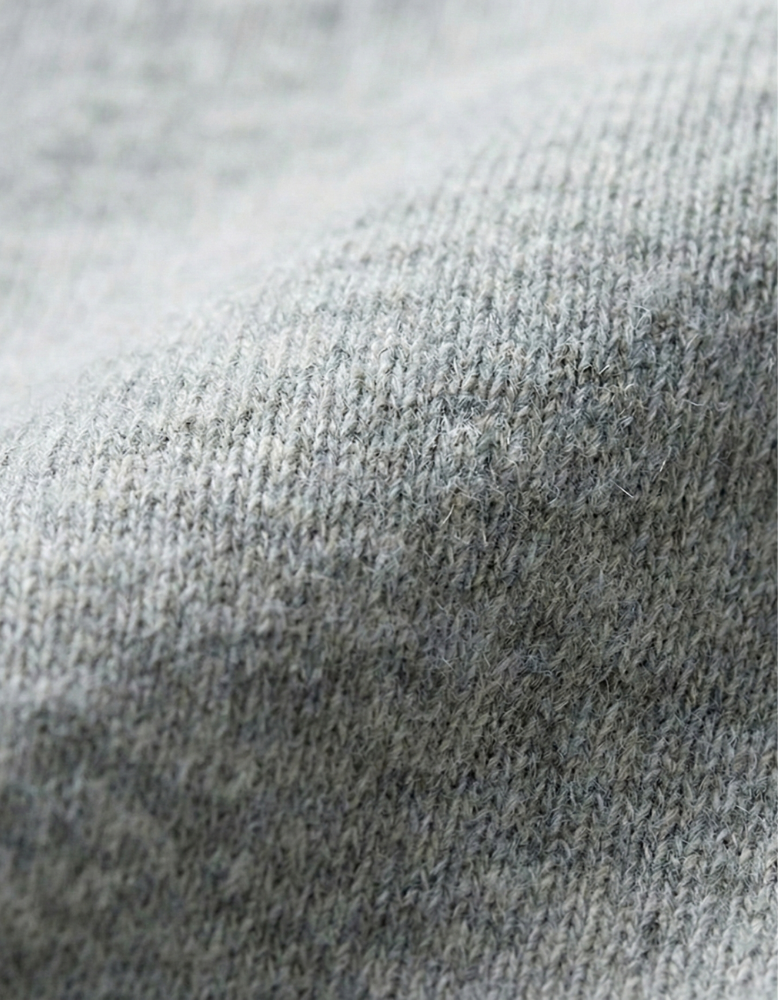 preTTy 8.4オンス クルーネックライトトレーナー（裏パイル）（00219-MLC）の生地感（生地感）｜素材:綿100%（杢グレー：綿90%/ポリエステル10%）｜8.4oz（約285g/㎡）