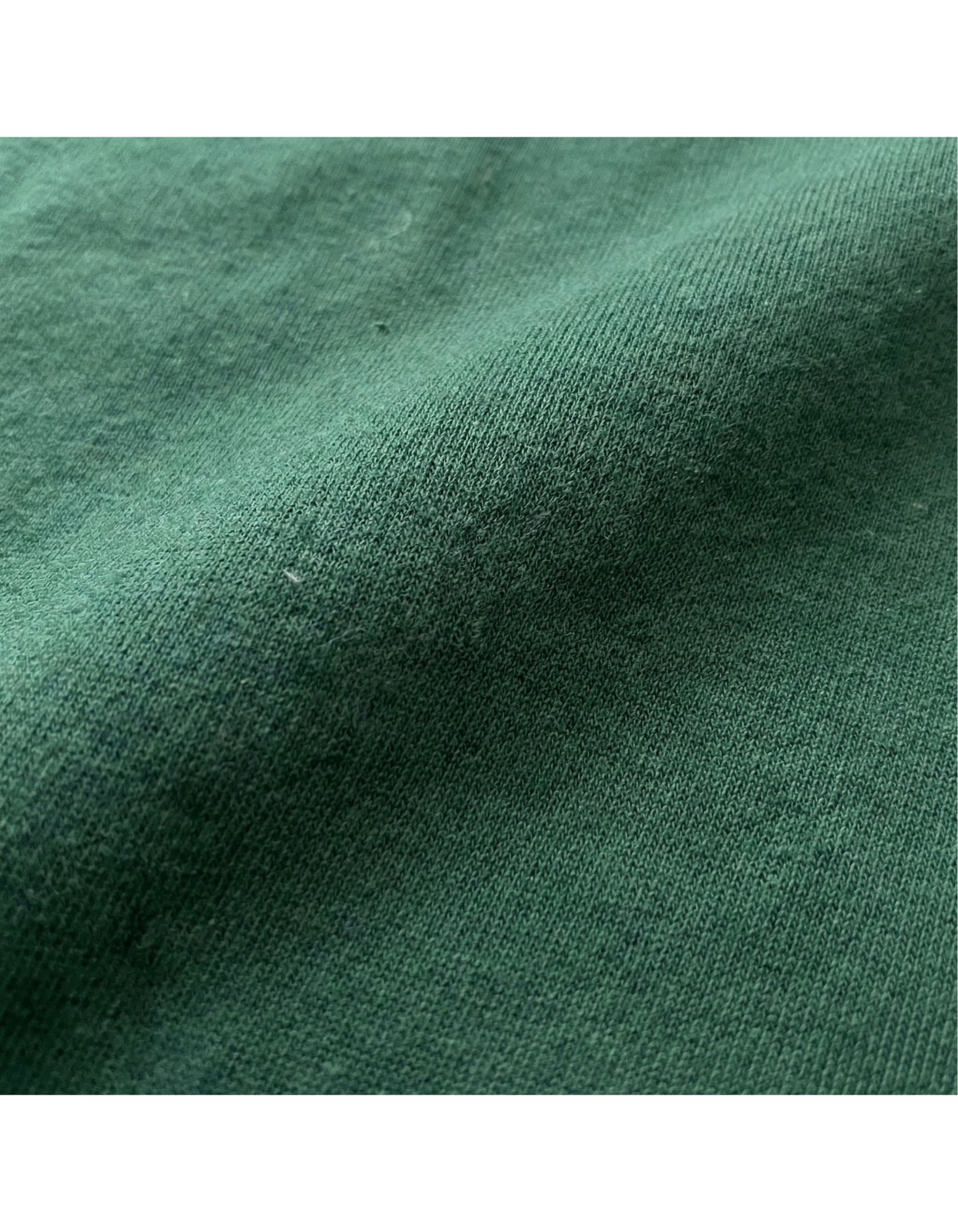 preTTy 5942-01 6.2oz プレミアム Tシャツ（5942-01）の生地感（生地感）｜素材:綿（詳細混率はカラーによって異なる場合あり）｜6.2oz